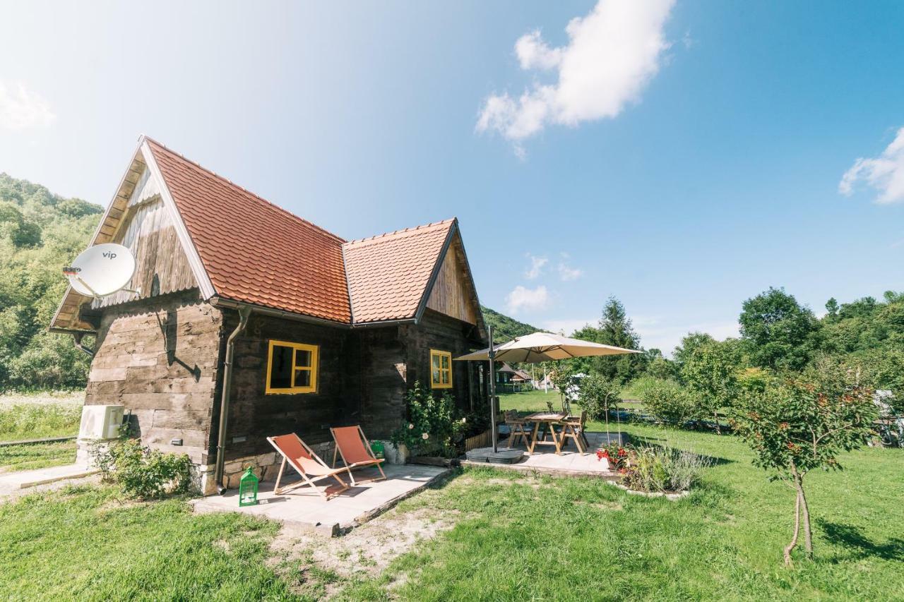Plitvice Chalet Villa Korana Exterior foto